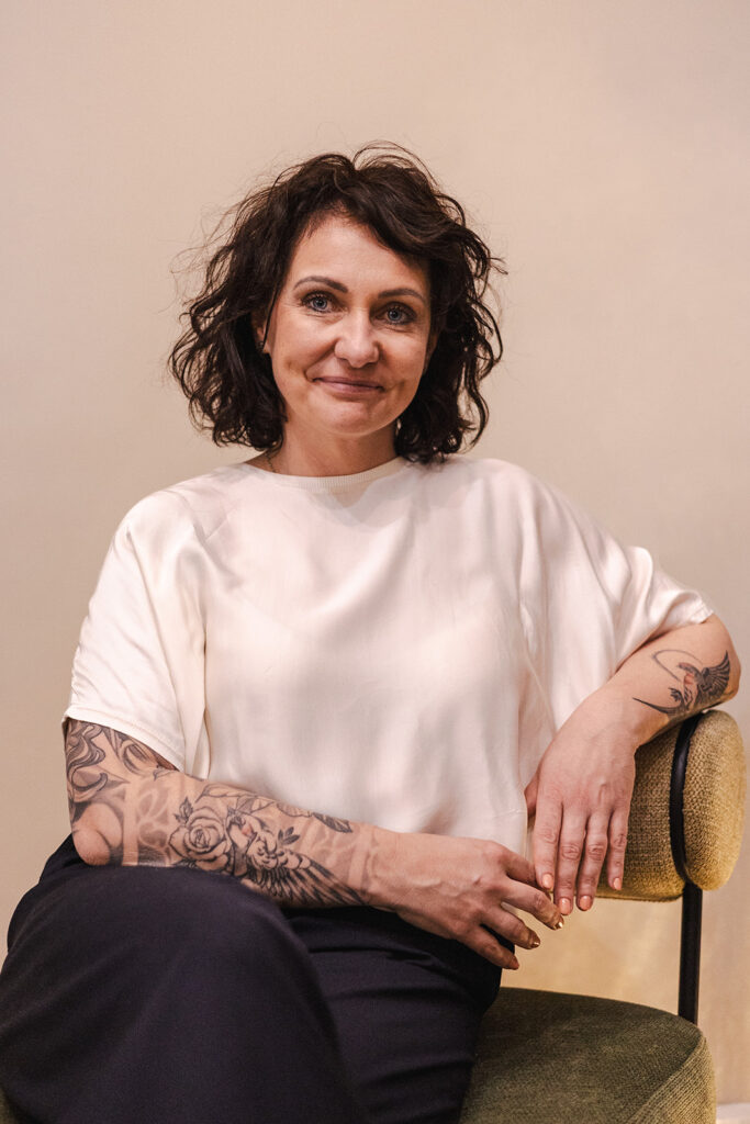 Christelle Schebot - Kenko - Fasciathérapeute – Certifiée spécialiste Kobido-Kyokutē selon la méthode Takumi Finch et Experte en morpho-esthétique faciale